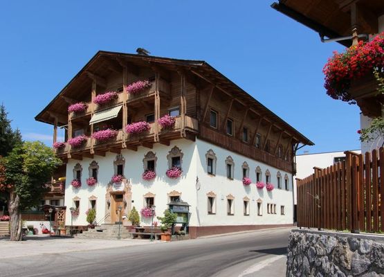 Group accommodation with wellness in the centre of Itter