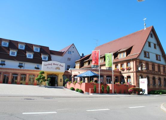 Hotel &amp; Restaurant Post, (Laichingen). DZ